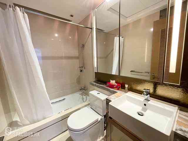 Tung Chung - Century Link Phase 1 Tower 3B 06