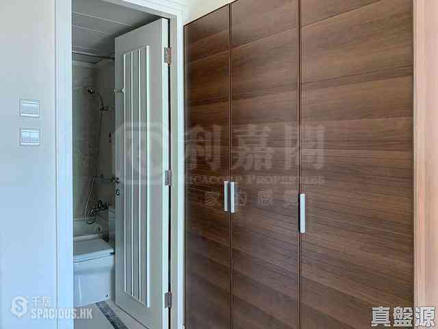 Lohas Park - Lohas Park Phase 2B Le Prime Block 7 09