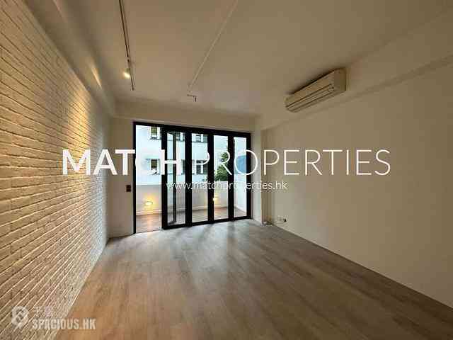 Soho - Kingearn Building 06