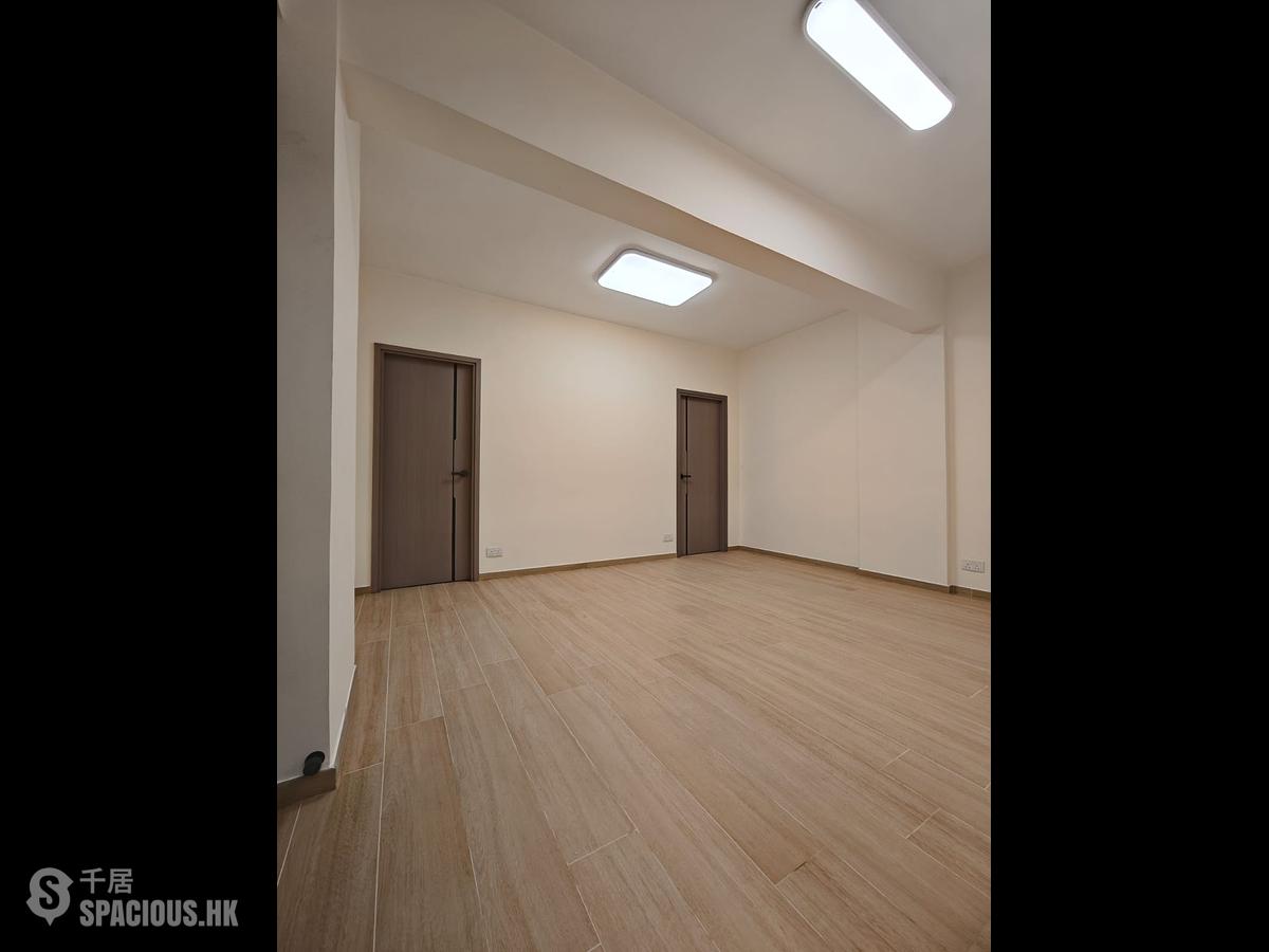 Kennedy Town - Sincere Western House 01
