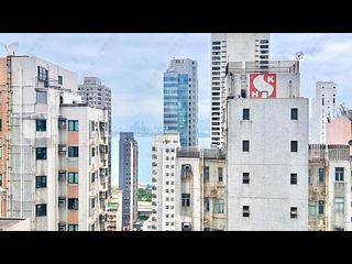 Sai Ying Pun - Island Crest Block 2 07