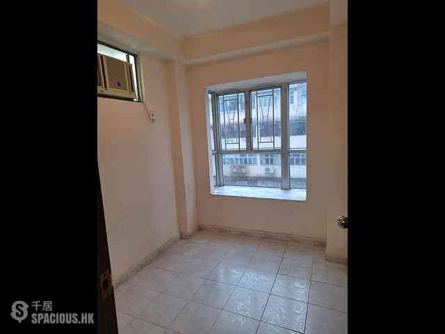 Sham Shui Po - Sun Yee Mansion 04