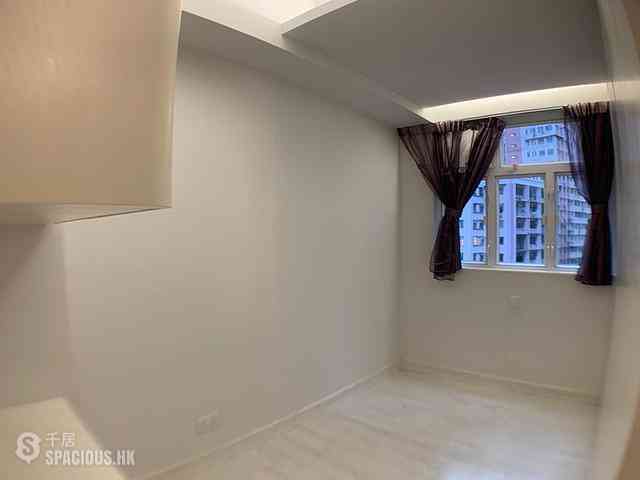 Causeway Bay - Tak Fai Building 04