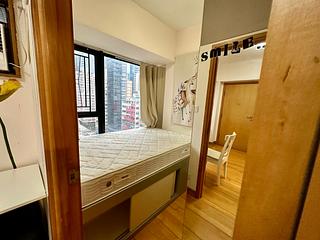 Wan Chai - 112, Johnston Road 07