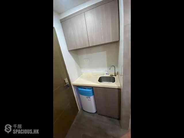 Causeway Bay - 500, Lockhart Road 02
