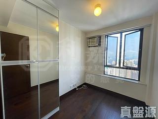 Braemar Hill - Maiden Court Block B 05