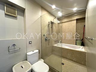 Kennedy Town - Lungga Mansion 06