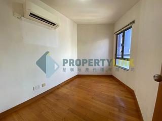 Central - Hollywood Terrace 04
