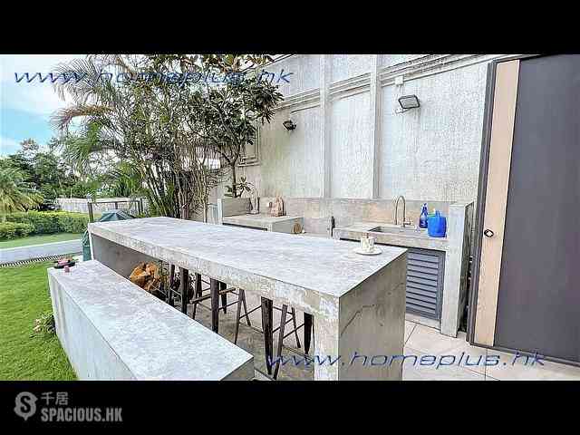Clear Water Bay - Rise Park Villas 02