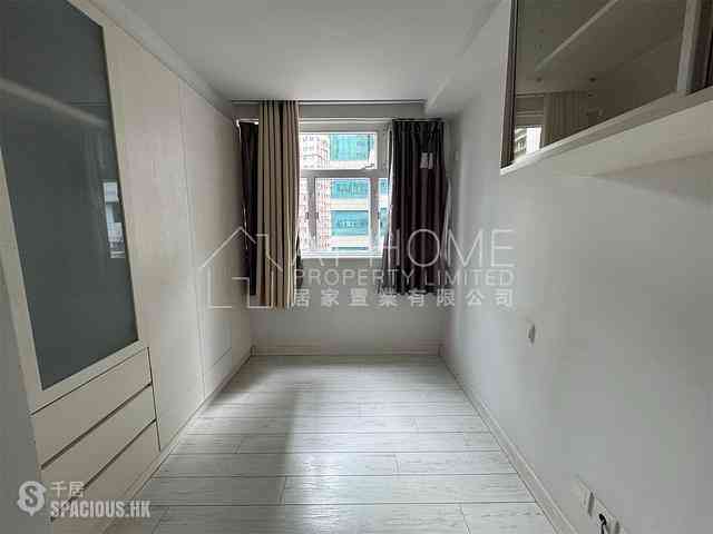 Causeway Bay - Tak Fai Building 04