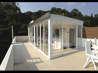 Sai Kung - Venice Villa 07