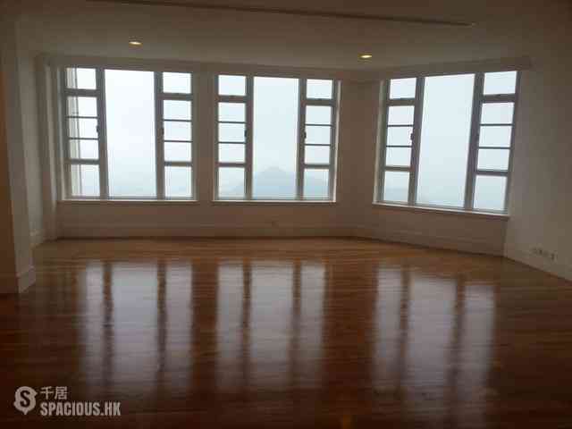 The Peak - La Hacienda Block B 02