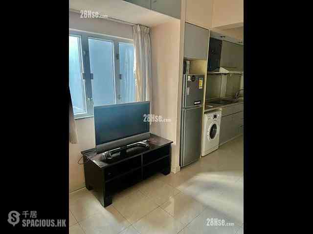Wan Chai - Wang Gee Mansion 02