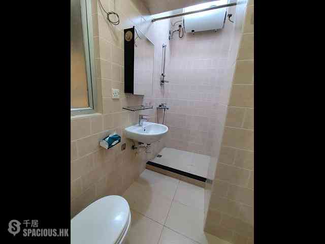 Causeway Bay - Shun Hing Building 03