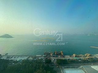 坚尼地城 - 龙翔花园 02