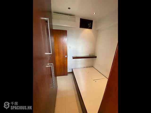 Kennedy Town - Jade Court Block A 06