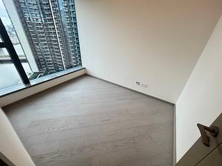 Kai Tak - Twin Victoria Block 1B 10