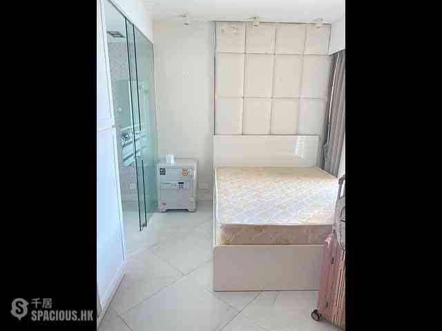 Hung Hom - Laguna Verde Phase 4 Laguna Grande Block 18 06