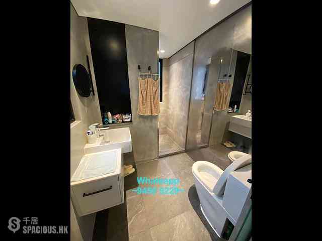 Central - 15, Peel Street 04