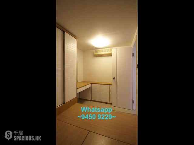 Sheung Wan - 185, Wing Lok Street 08