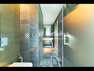 Repulse Bay - The Lily 08