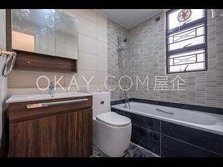 Mid Levels Central - Elegant Terrace 06