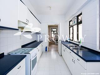 Repulse Bay - Repulse Bay Apartments 10