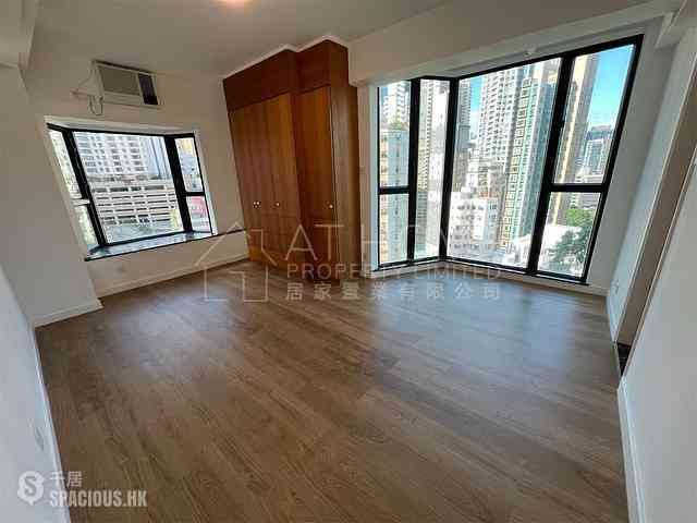 Mid Levels East - Kennedy Court 01