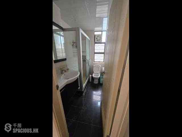 Happy Valley - King Inn Mansion 06