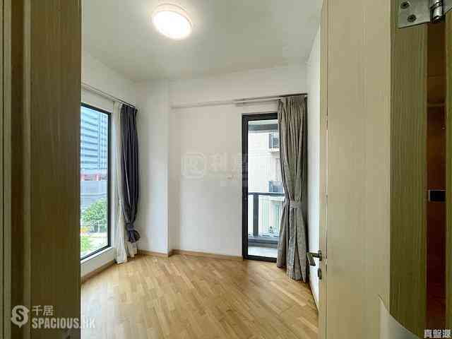 Tseung Kwan O - Alto Residences Block 6 02