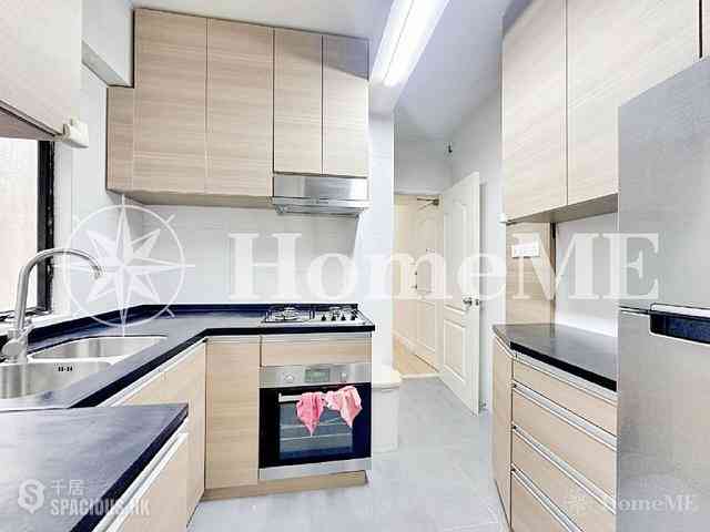 Happy Valley - Garwin Court 08