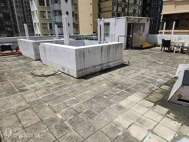 Sai Ying Pun - Kiu Shing Building 02