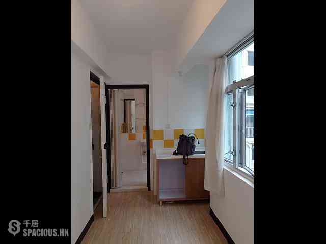 Soho - 10, Elgin Street 04