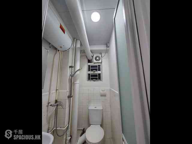 Central - 84, Hollywood Road 03