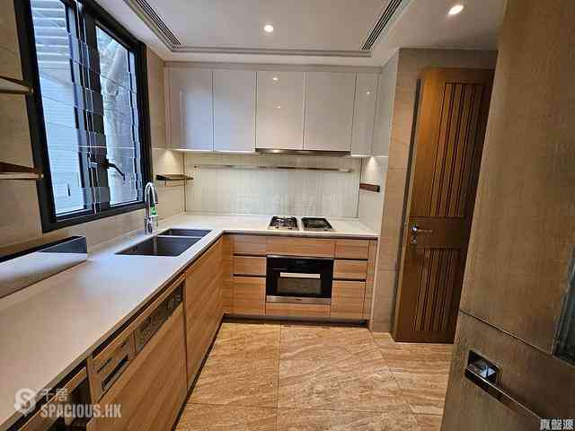 Ho Man Tin - One Homantin Block 7 03