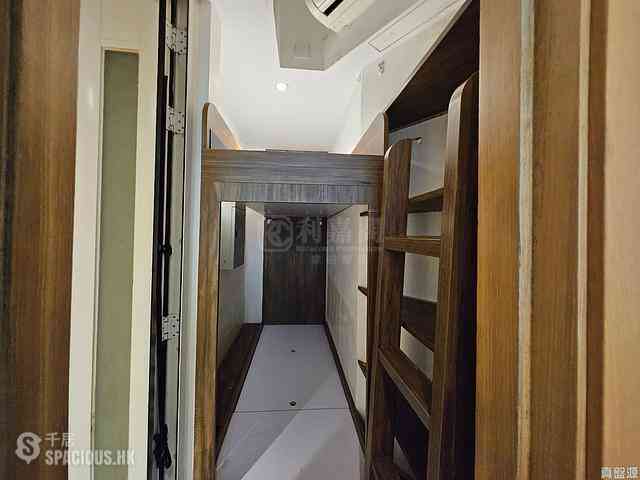 Ho Man Tin - One Homantin Block 7 04