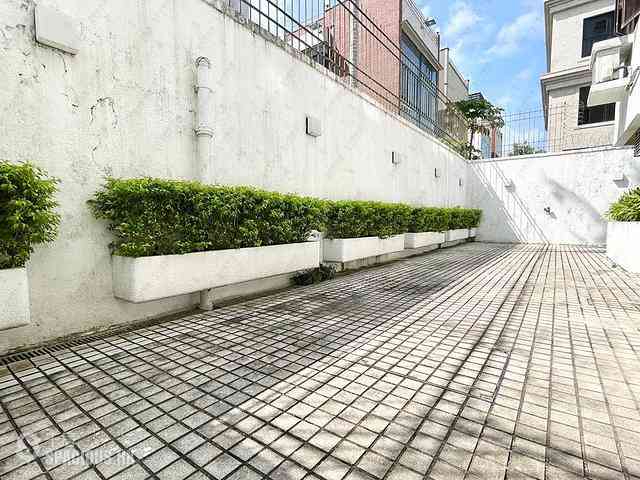 Kowloon Tong - 16, Hereford Road 12