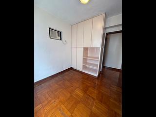 Mid Levels Central - The Grand Panorama 06