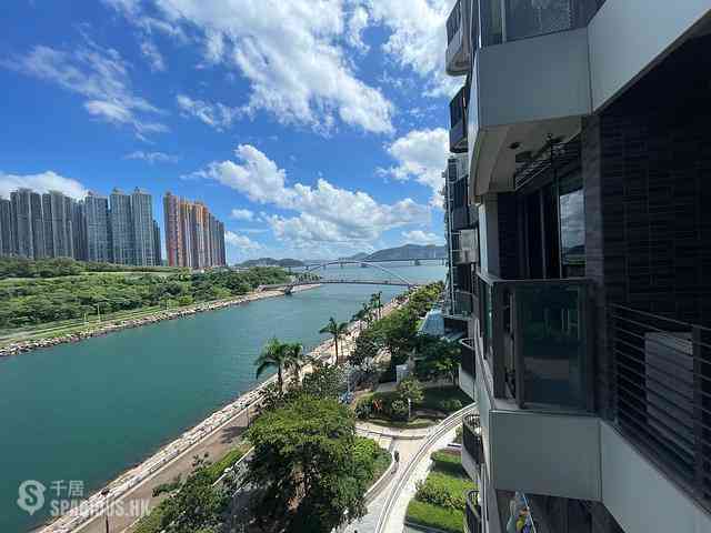 Tseung Kwan O - The Papillons Block 2 03