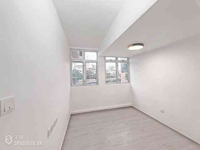 Yau Ma Tei - Alhambra Building 03