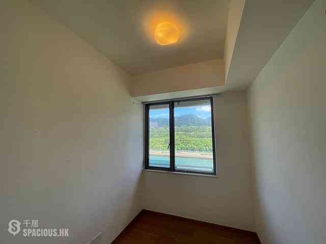 Tseung Kwan O - The Papillons Block 2 07