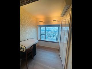 West Kowloon - Sorrento 04