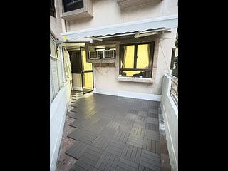 Ap Lei Chau - Shun King Court 05