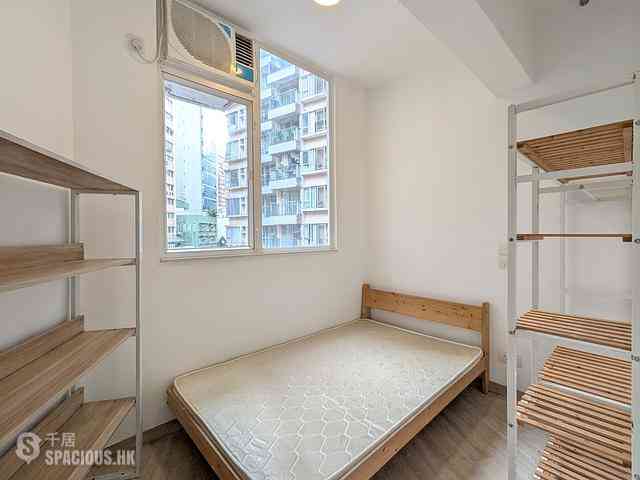 Sheung Wan - 242-244A, Queen's Road Central 10