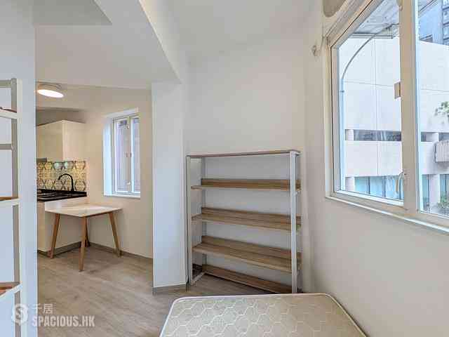 Sheung Wan - 242-244A, Queen's Road Central 11