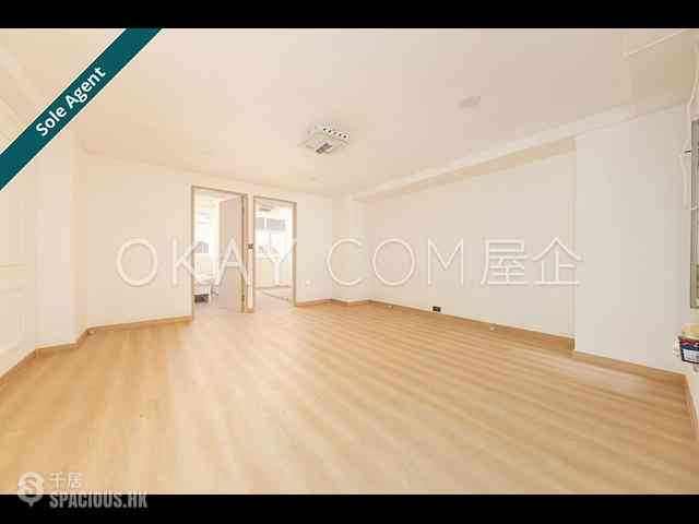 Wan Chai - Luen Wo Building 01