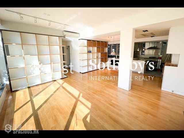 Shouson Hill - Country Villa 01