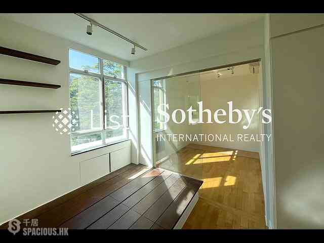 Shouson Hill - Country Villa 07