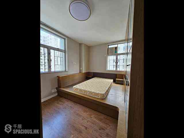 Tai Koo Shing - Tai Koo Shing Kam Din Terrace 17