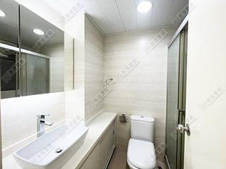 Mid Levels Central - Po Yue Yuk Building 07
